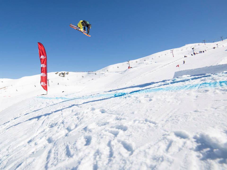 10613081_759828257392464_1786371991736156617_n