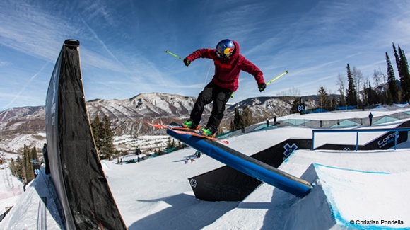 th_93218ea6e94bc41d5f368669690bb3c0_2014_RedBull_P_ChristianPondella_R_RussHenshaw_L_AspenXGames_01