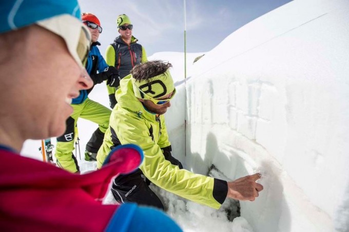 tjFD2clXLUEgZVEEgsvWzHGzWAvCprL2A2PRkQHFnRI