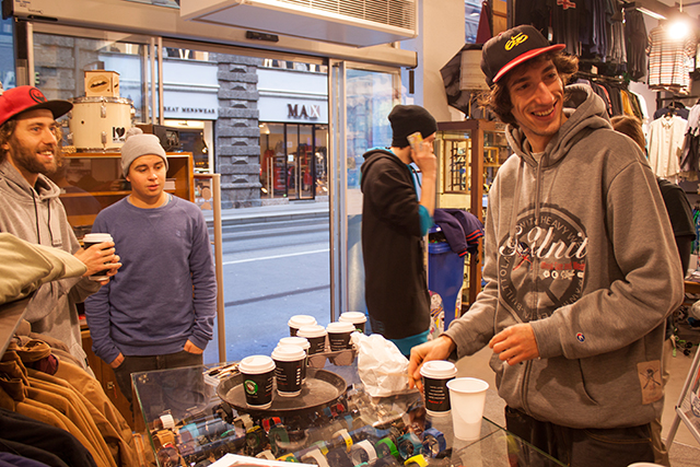 Coffee & Smiles - Die Slowenen freunen sich einen!