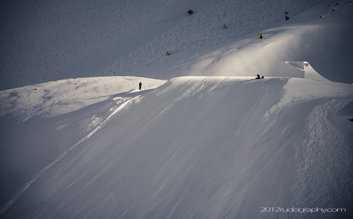 Soelden_12042012_Action_FS_MaurinusHoeflinger_byRudiWyhlidal3431