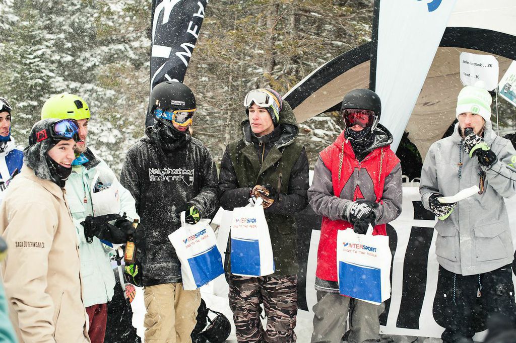 H9vbuRX-MKKot0wxUjUtIBPDM3Ut16gCpuKjNpKzSBY