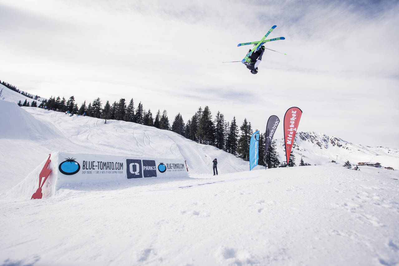 for further information please contact michael.putz@qparks.com, info@rolandhaschka.com