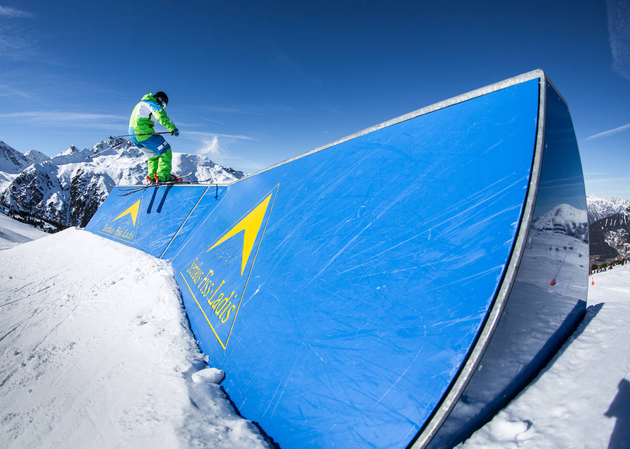 _web_Serfaus-Fiss-Ladis__19-02-2015__action_fs__Simon_Praxmarer__Patrick_Steiner_QParks__040