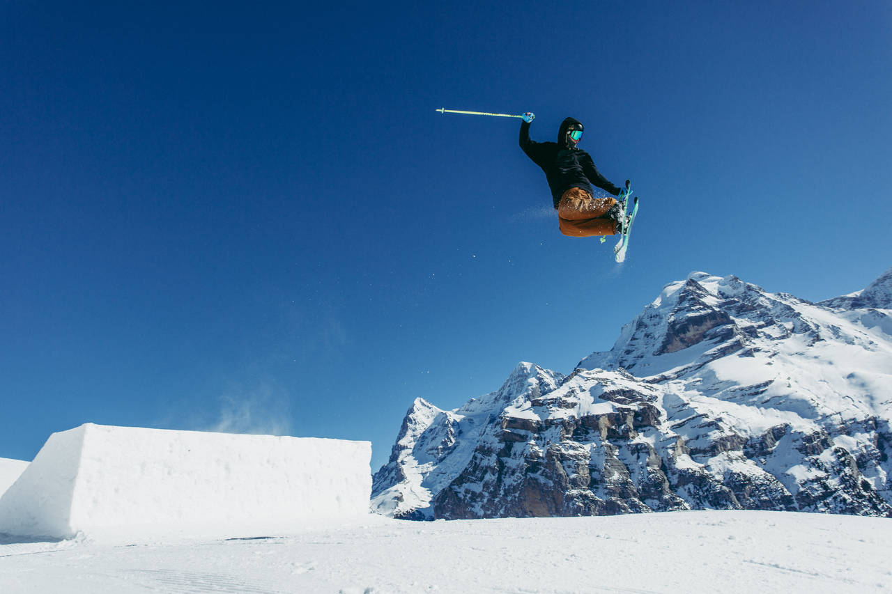 _web_schilthorn__18-02-2015__action_fs__unknown__Marco_Freudenreich__Q-Parks-21