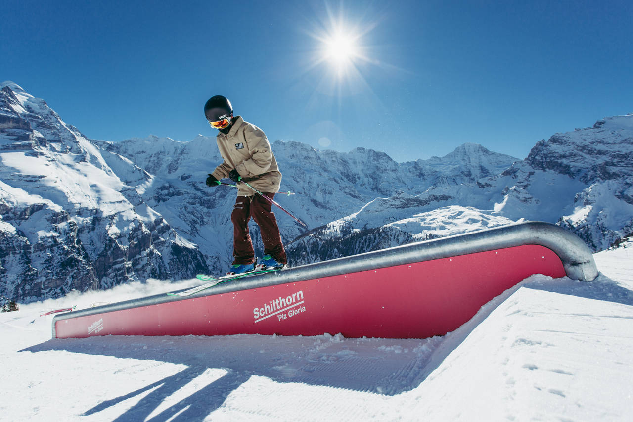 _web_schilthorn__18-02-2015__action_fs__unknown__Marco_Freudenreich__Q-Parks-8