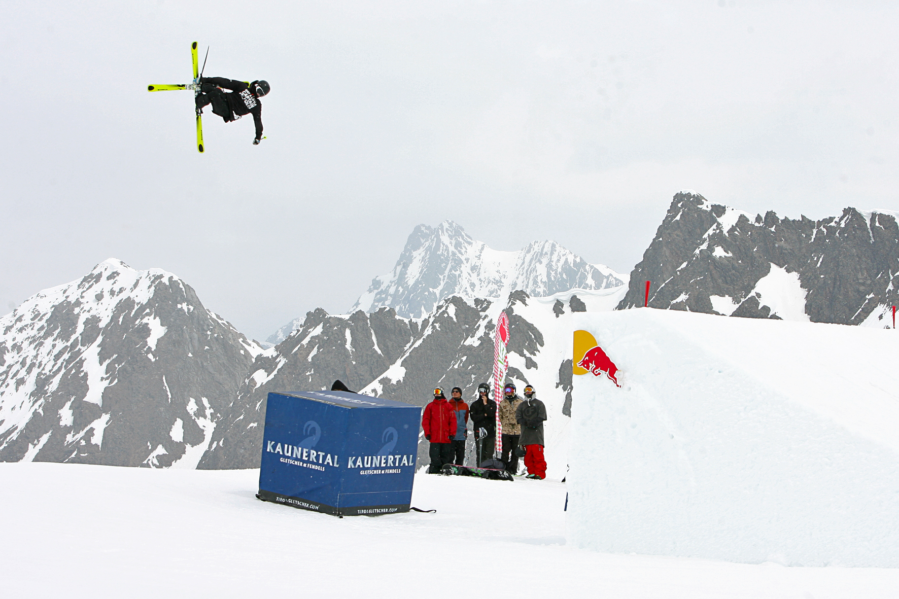 WirSchanzen15_MajorGlacier_LarsBaerenfaenger_300dpi_23