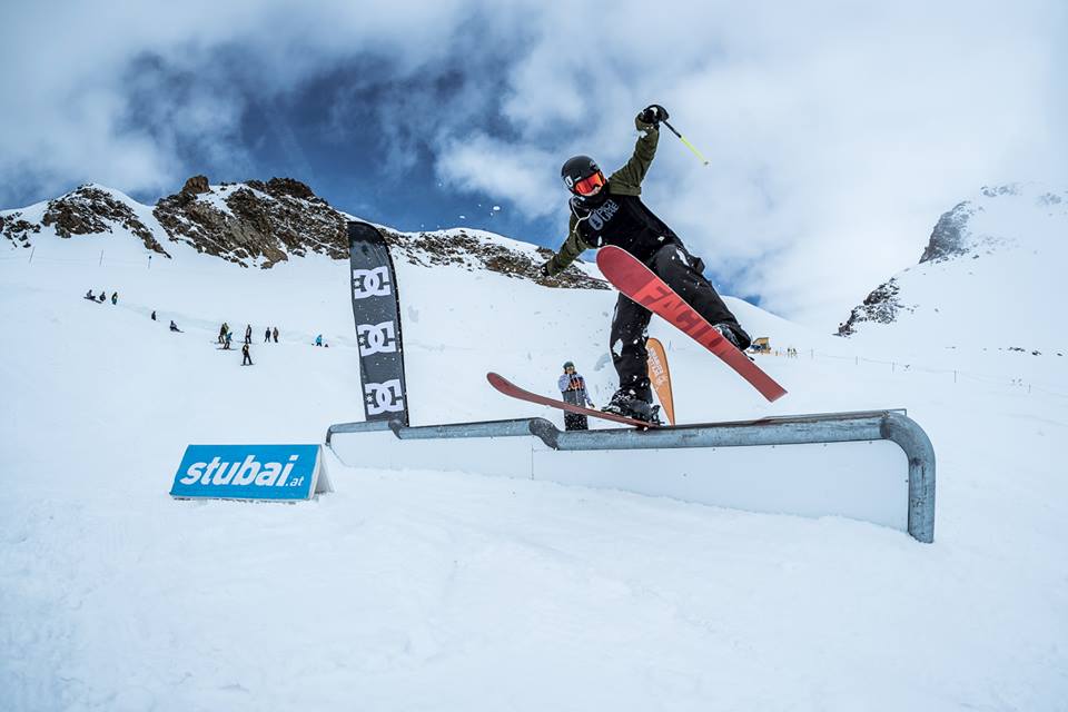 11226180_946892425333302_2961996413058407943_n