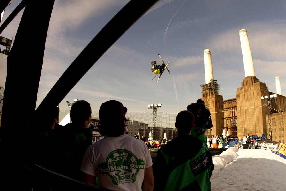 Nathan Connolly, photo: Harry Foskett