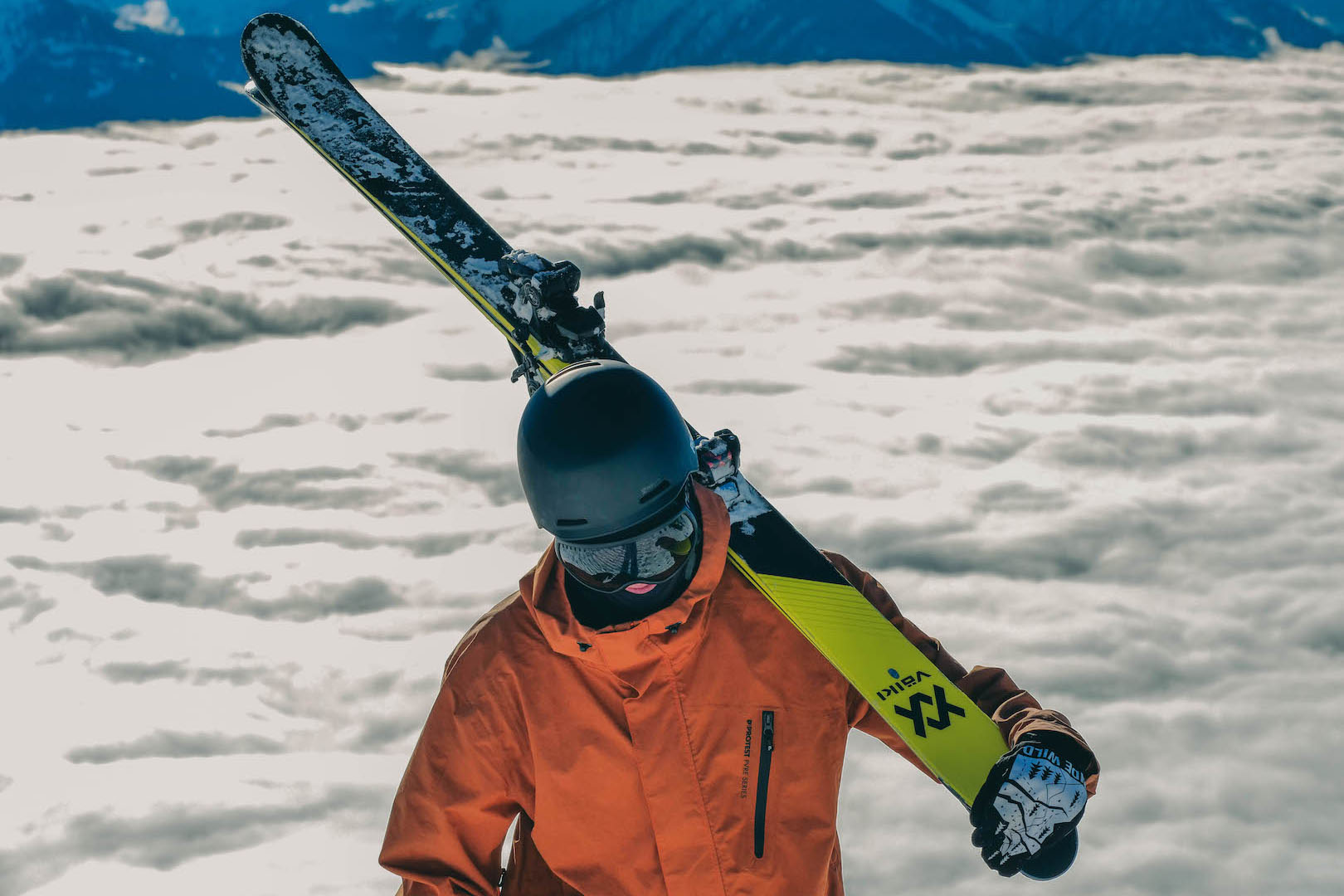 Andri Ragettli trägt Marker Protection. credit: Marker Dalbello Völkl