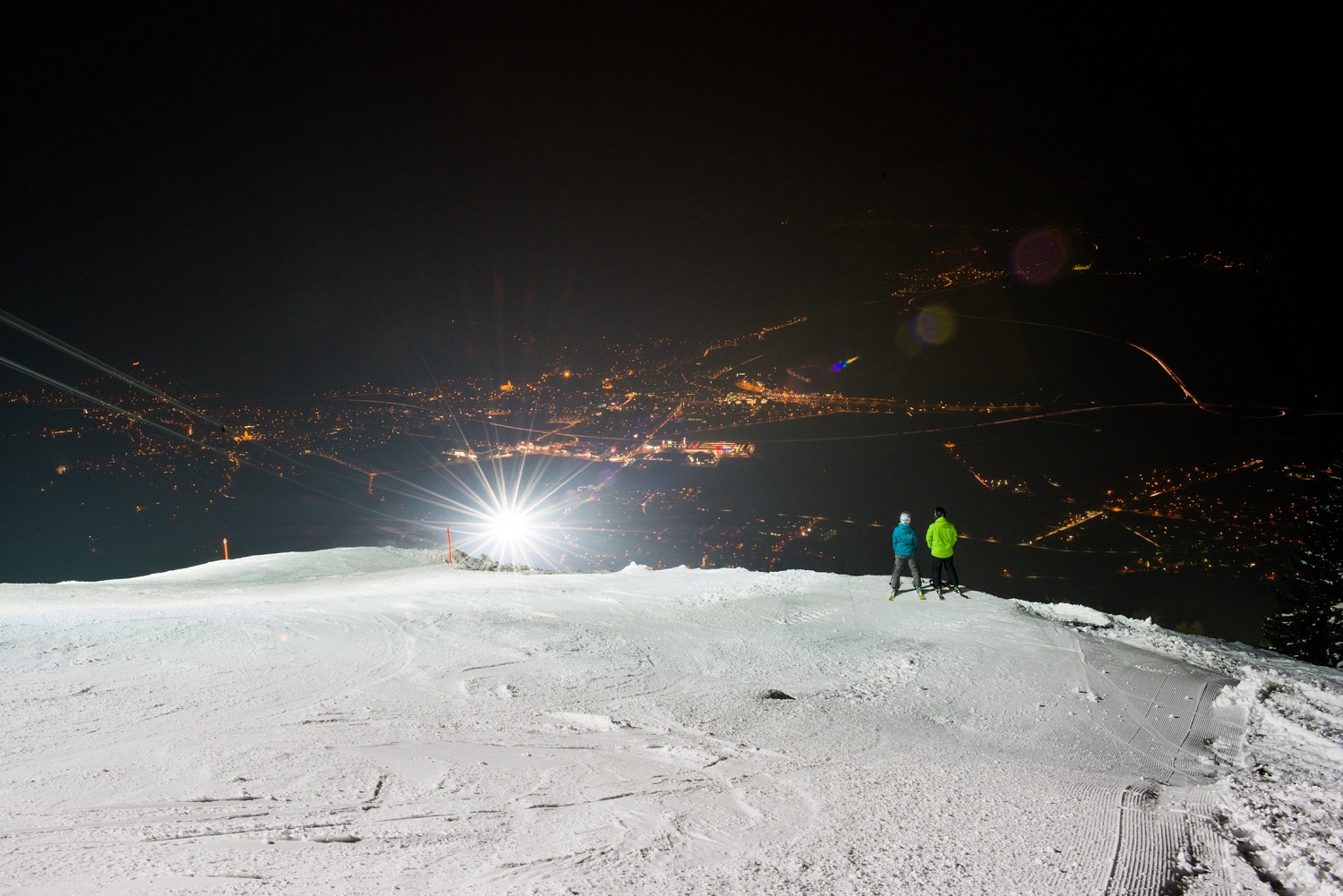 Nachtskifahren am Pizol. Airboarden! credit: Pizol/Pizolbahnen