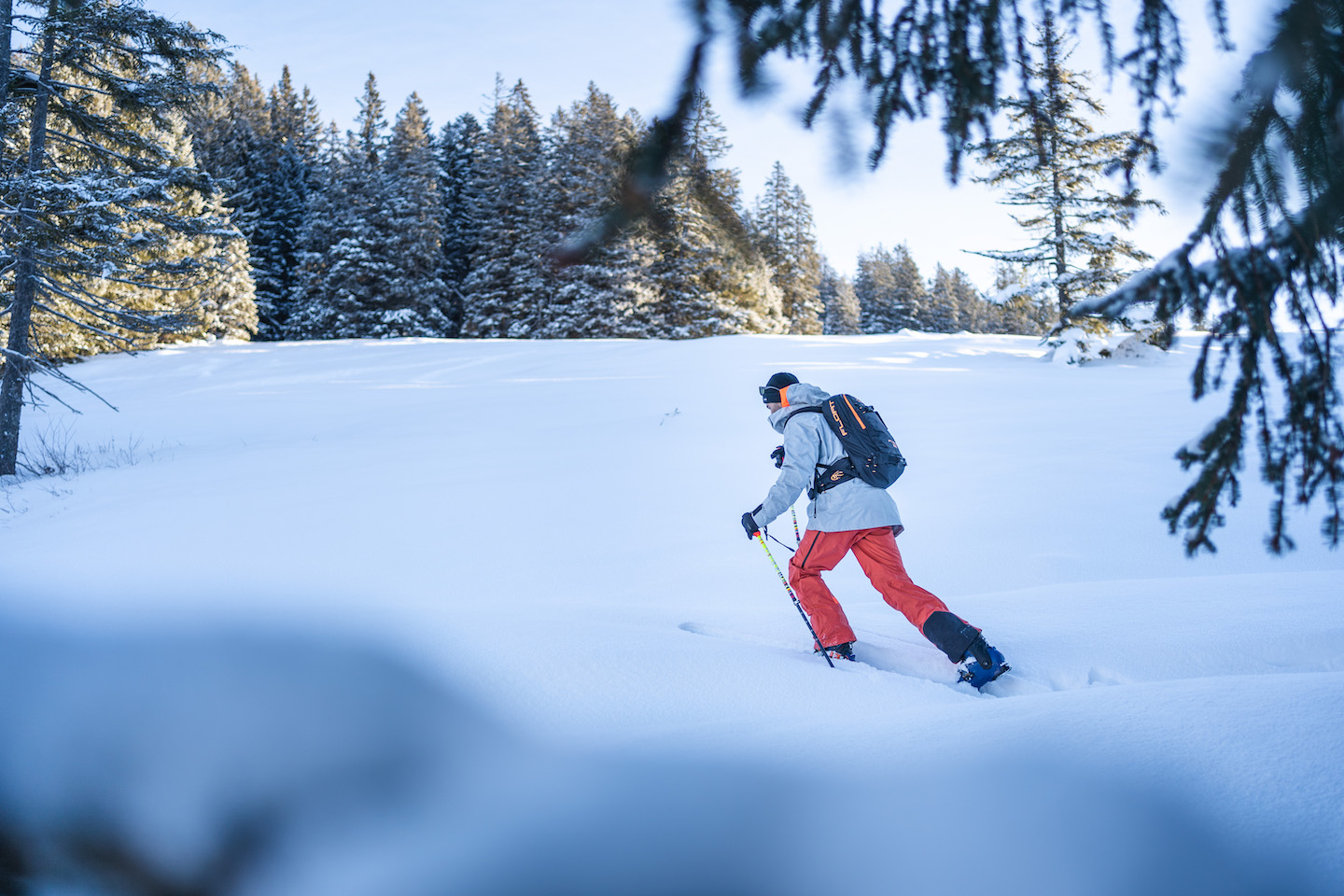 Die Stärken der Helly Hansen Elevation Kombo befinden sich im Gelände. Egal ob Aufstieg...