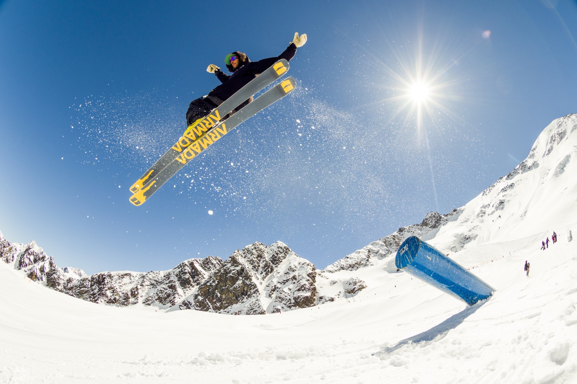 Simon Gritsch im Kaunertaler Snowpark. Credit: Cyril