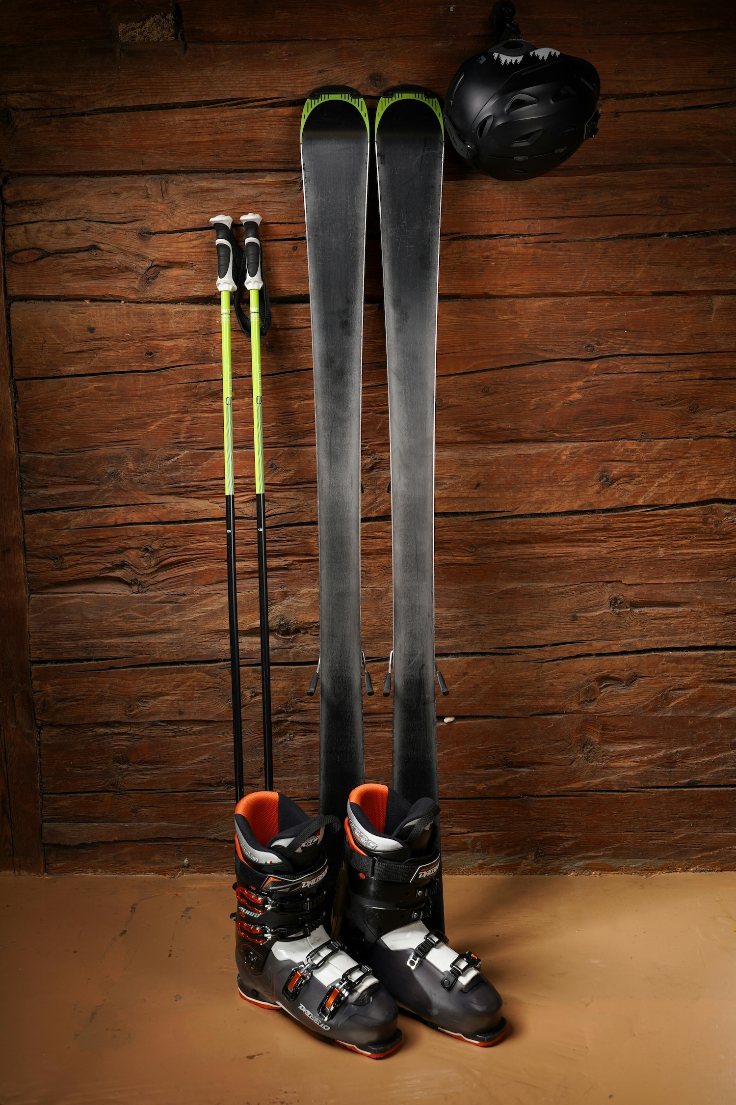 Ski-Einlagern