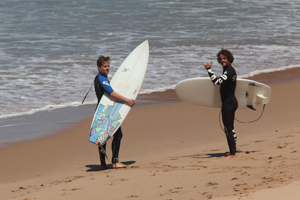 Ready to surf! Mat Bumann und Markus 