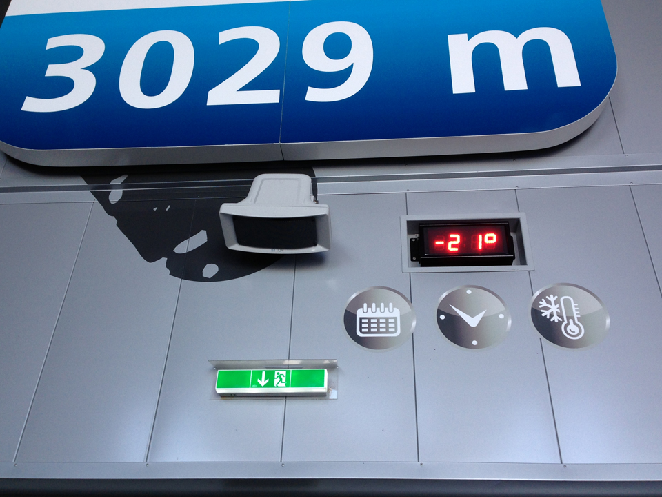 elooa_SNB1_1213_PRlo_05