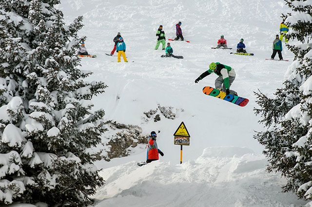 P-20130211-00031_News