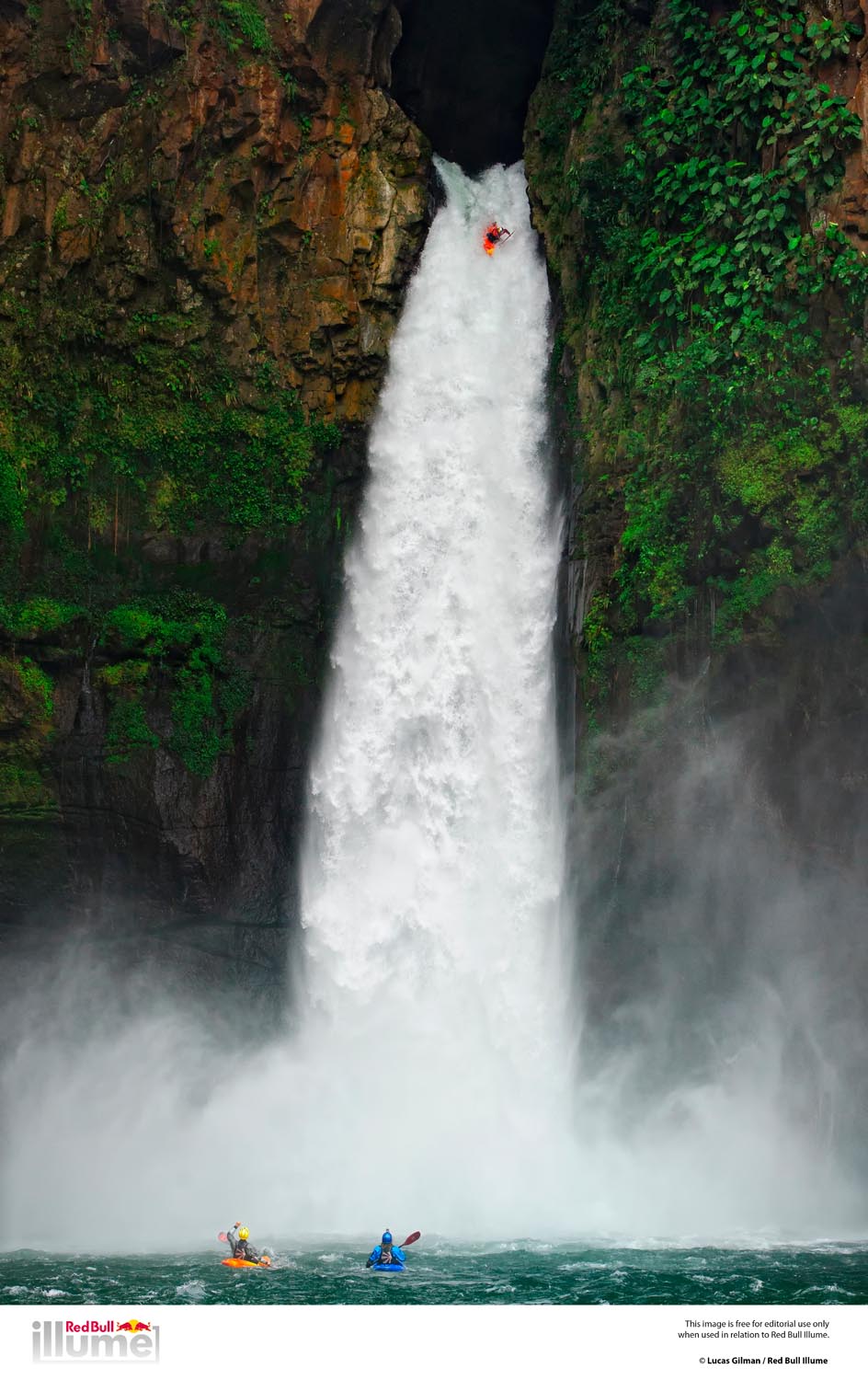 Red Bull Athlete Rafa Ortiz drops the 128.6 foot tall Big Banana Waterfall on the Rio Alseseca in the Sierra  Madre Mountains in Veracruz, Mexico. This was the first descent of the monster waterfall. Ortiz ran the waterfall cleanly and came away unhurt except a badly blackened eye and 3 stitches.  The waterfall is called Big Banana due to the numerous banana plantations in the region.  ©Lucas Gilman 2010 - All Rights Reserved p: +1 303-218-0707 e: lucas@lucasgilman.com