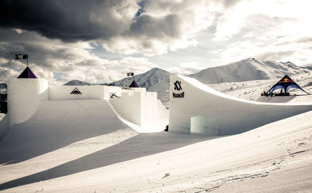 Castle__NineQueens_by_Schoech