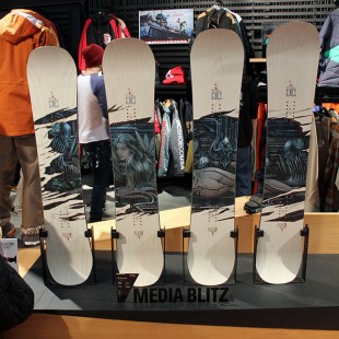 dc_media_blitz_torstein_horgmo_signature_board