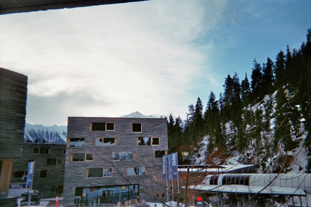 Nach dauerhaftem Schneefall zu Beginn der Woche klärte sich der Himmel, als es auf die Finale zuging...