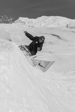 NSH_photo_02_cyril_mueller_rider_david_benedek_96dpi