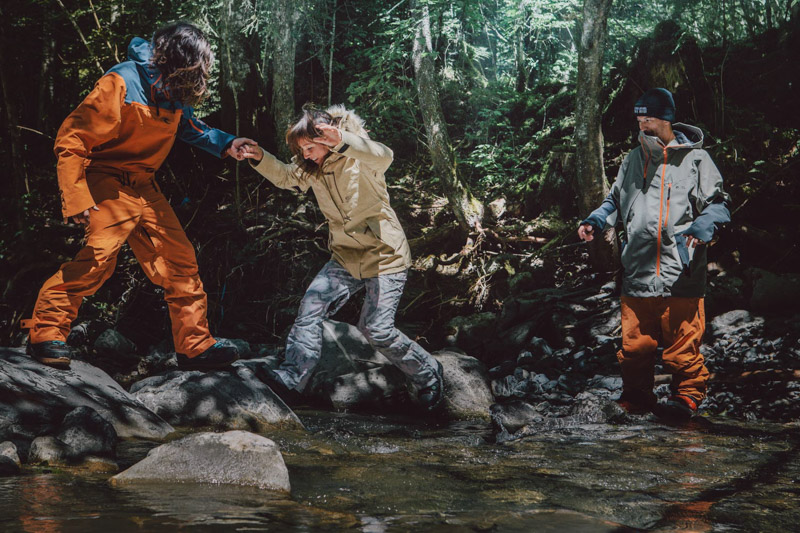 Rip Curl, left to right: Ultimate Gum Search suit - 20,000mm/40,000g - £560 | Spectrum jacket - 10,000mm/10,000g - £190, Slinky Gum pants - 10,000mm/10,000g - £130 | VDLR Ultimate Gum Search jacket - 20,000mm/40,000g - £280 | Ultimate Gum Search pants - 20,000mm/40,000g - £220