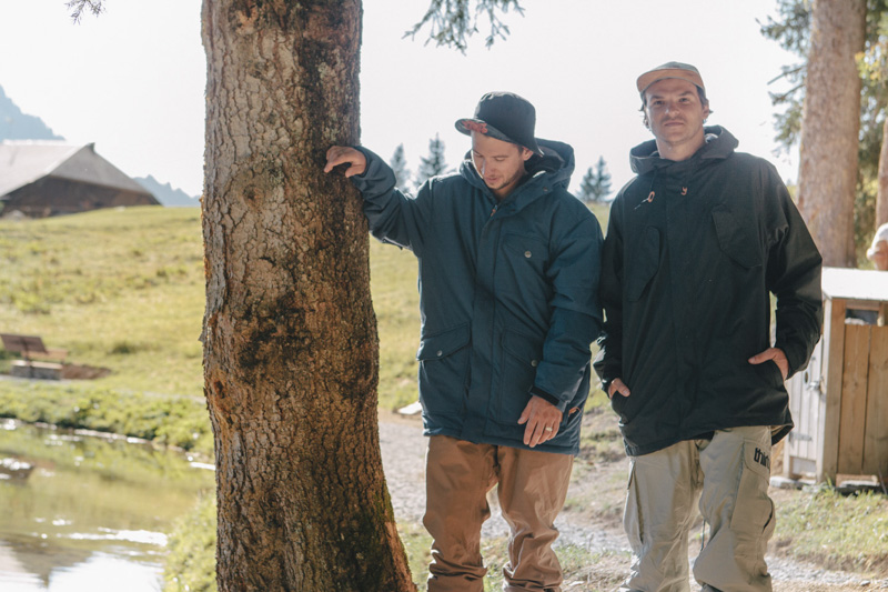 ThirtyTwo, left to right: Mirada jacket - 10,000mm/10,000g - £220 | Blahzay pants - 10,000mm/10,000g - £165 | Deep Creek parka - 10,000mm/10,000g - £180 | Wooderson pants - 10,000mm/10,000g - £150