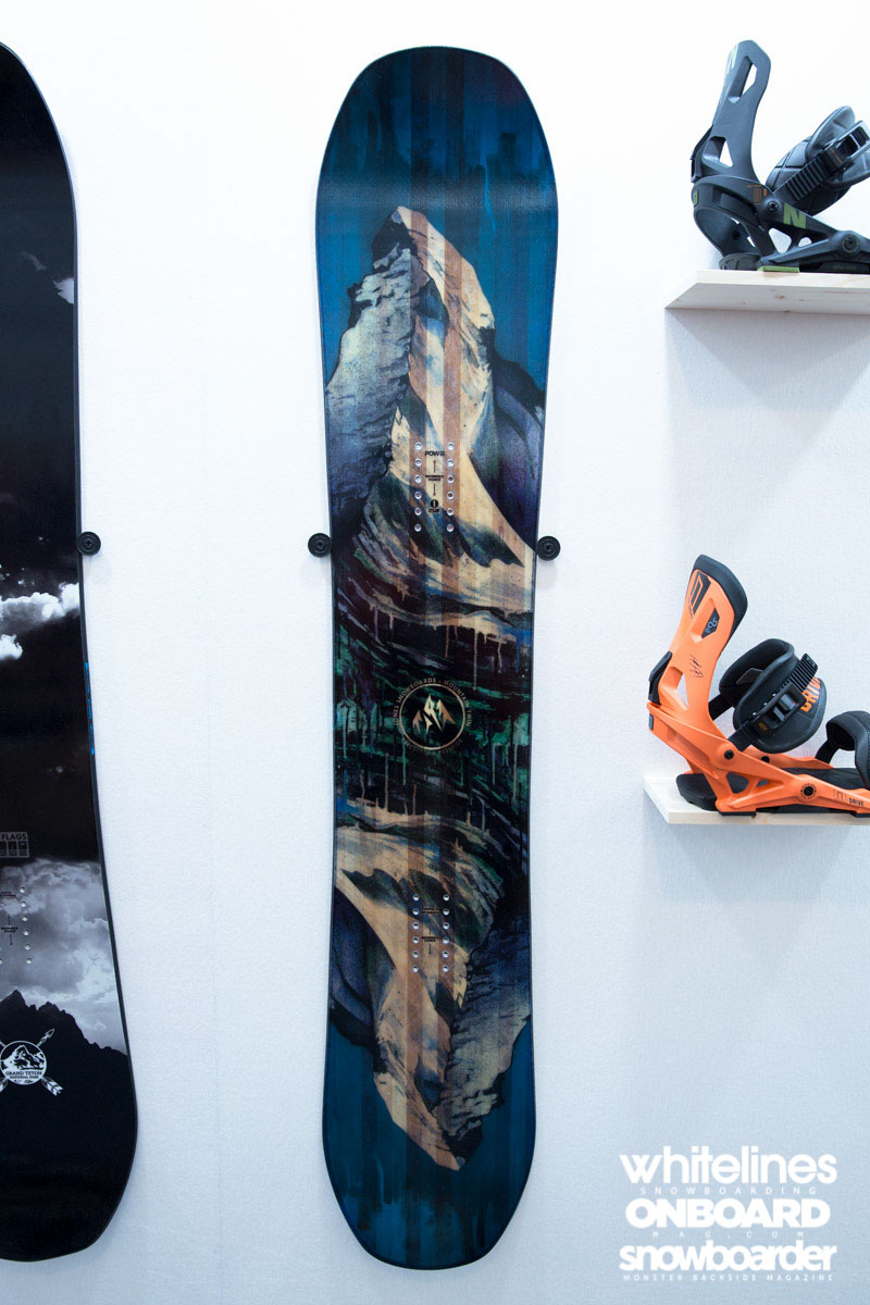 Jones-Mountain-Twin-Snowboard-2016-2017-Preview-Avant-Premiere