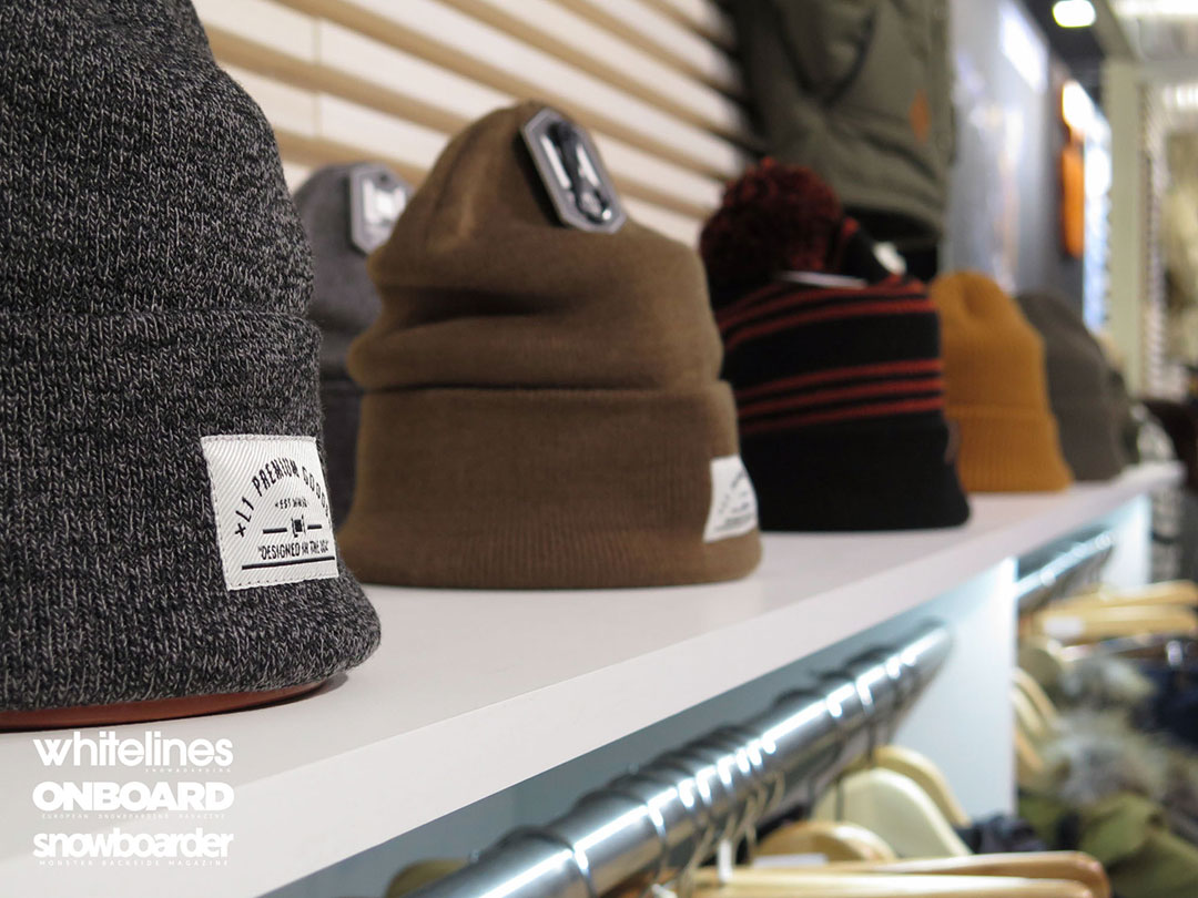 L1-Beanies-2016-2017-ISPO