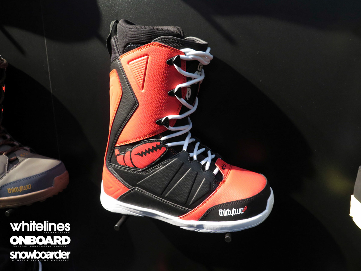 Thirty-Two-Lashed-Crab-Grab-Snowboard-Boots-2016-2017-ISPO