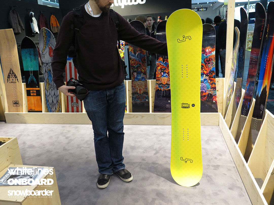 Lib-Tech-OG-Skate-Banana-Retro-Snowboard-2016-2017-ISPO
