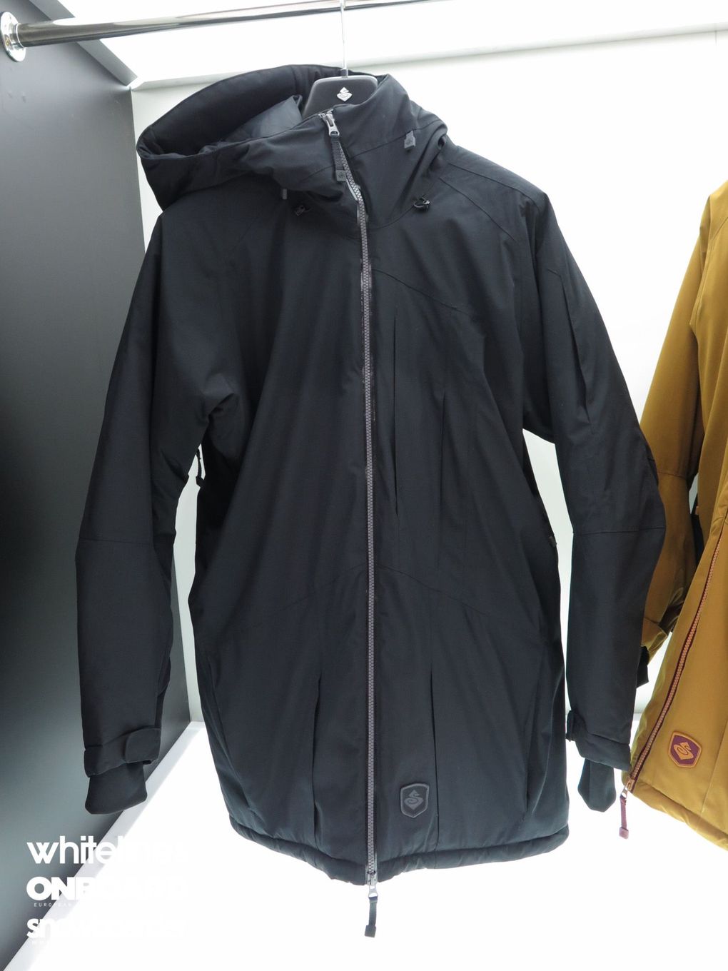 Sweet-Protection-Detroit-Snowboard-Jacket-2016-2017-ISPO