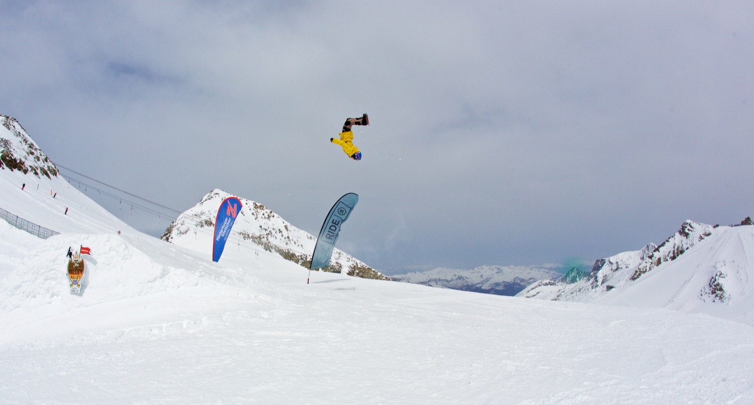 16_04_02_zvr_Hintertux_snow_action_Roland_Tschoder_by_Gustav_Ohlsson_72dpi_42 Kopie