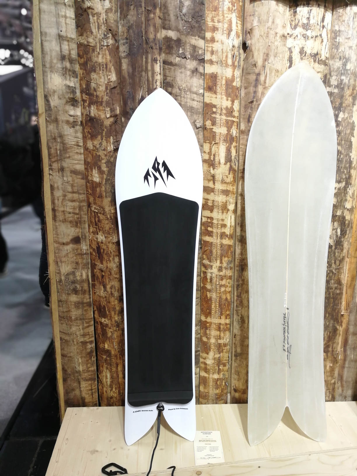 Jones Snowboards Mountain Surfer 18/19