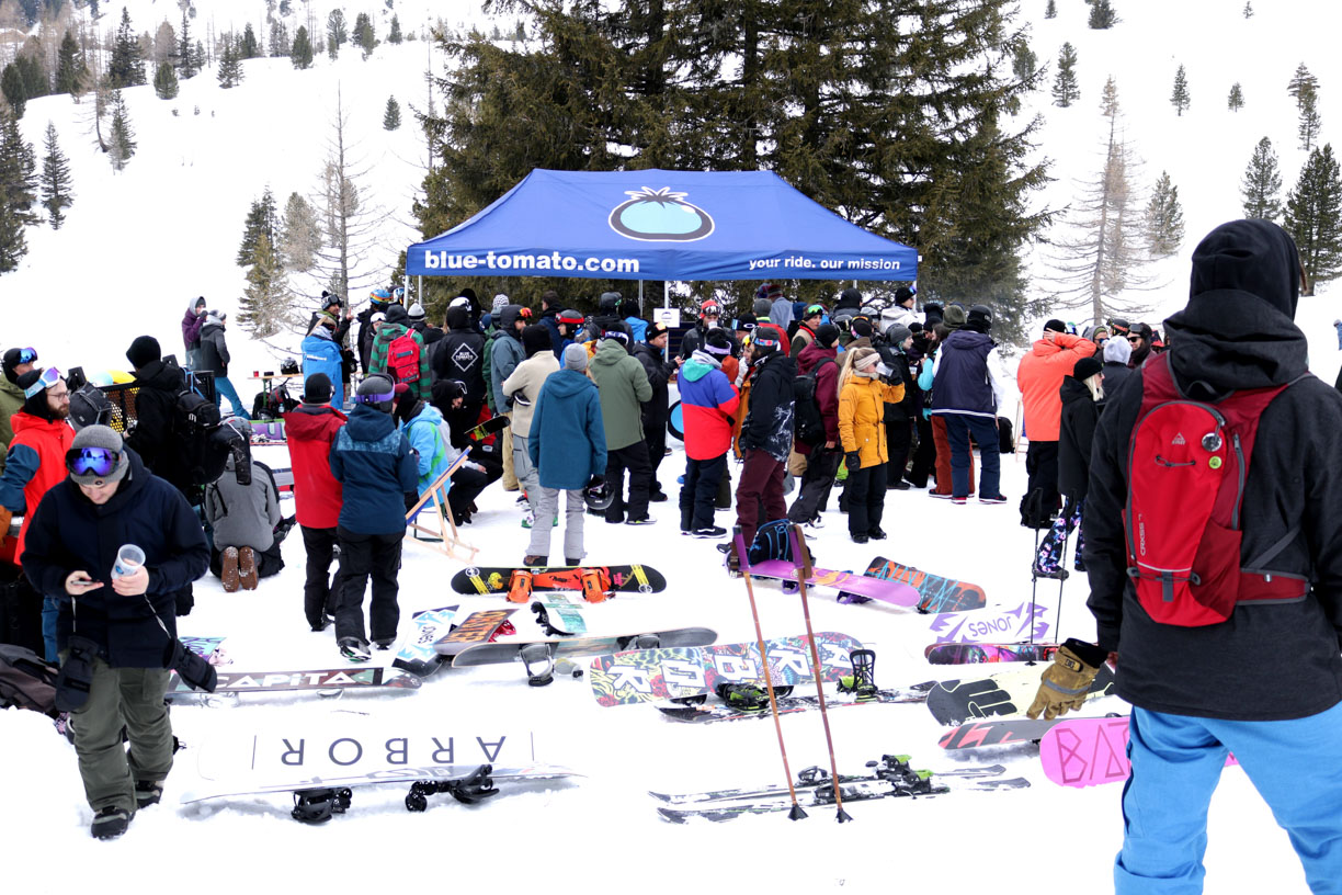 Jede Menge Partyleute