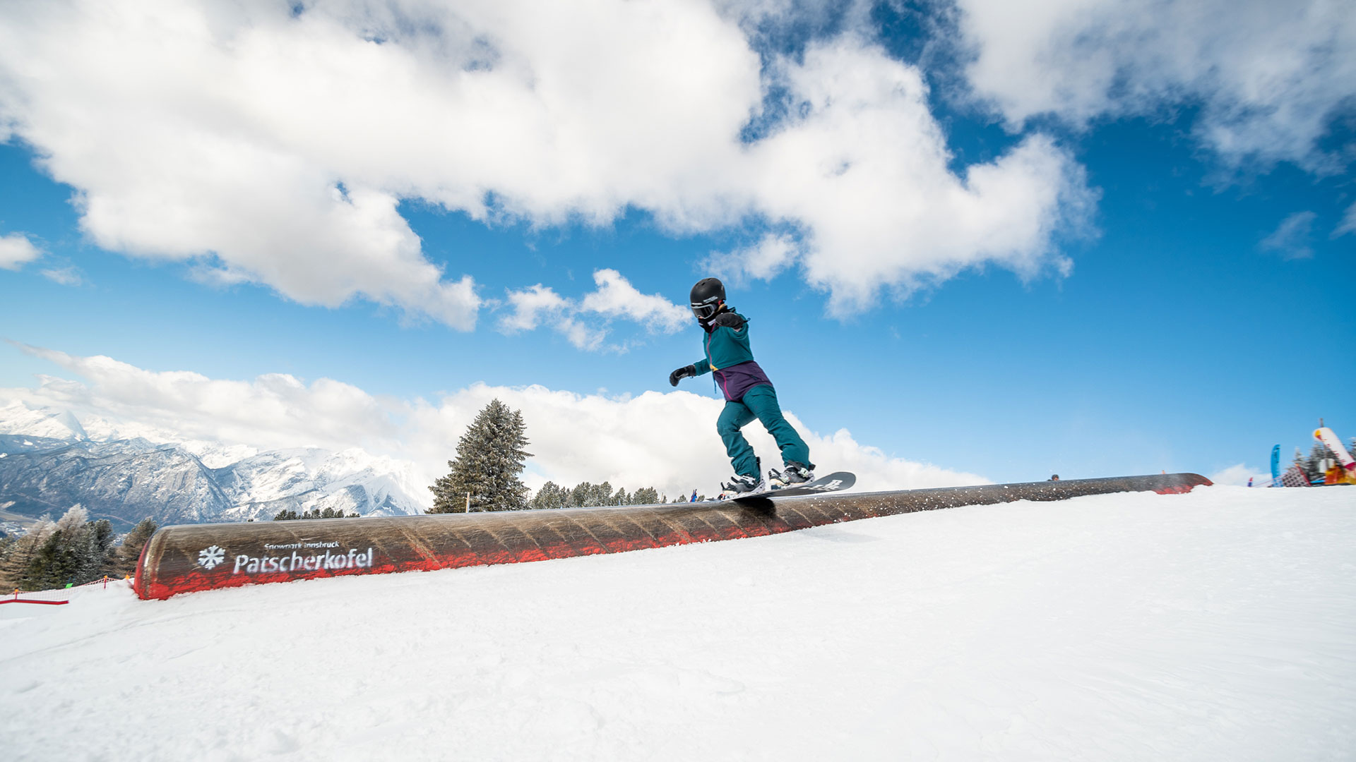 GAA-Slay-Days_Burton-Ripper-Emma-Lantos_by-Miriam-Lottes