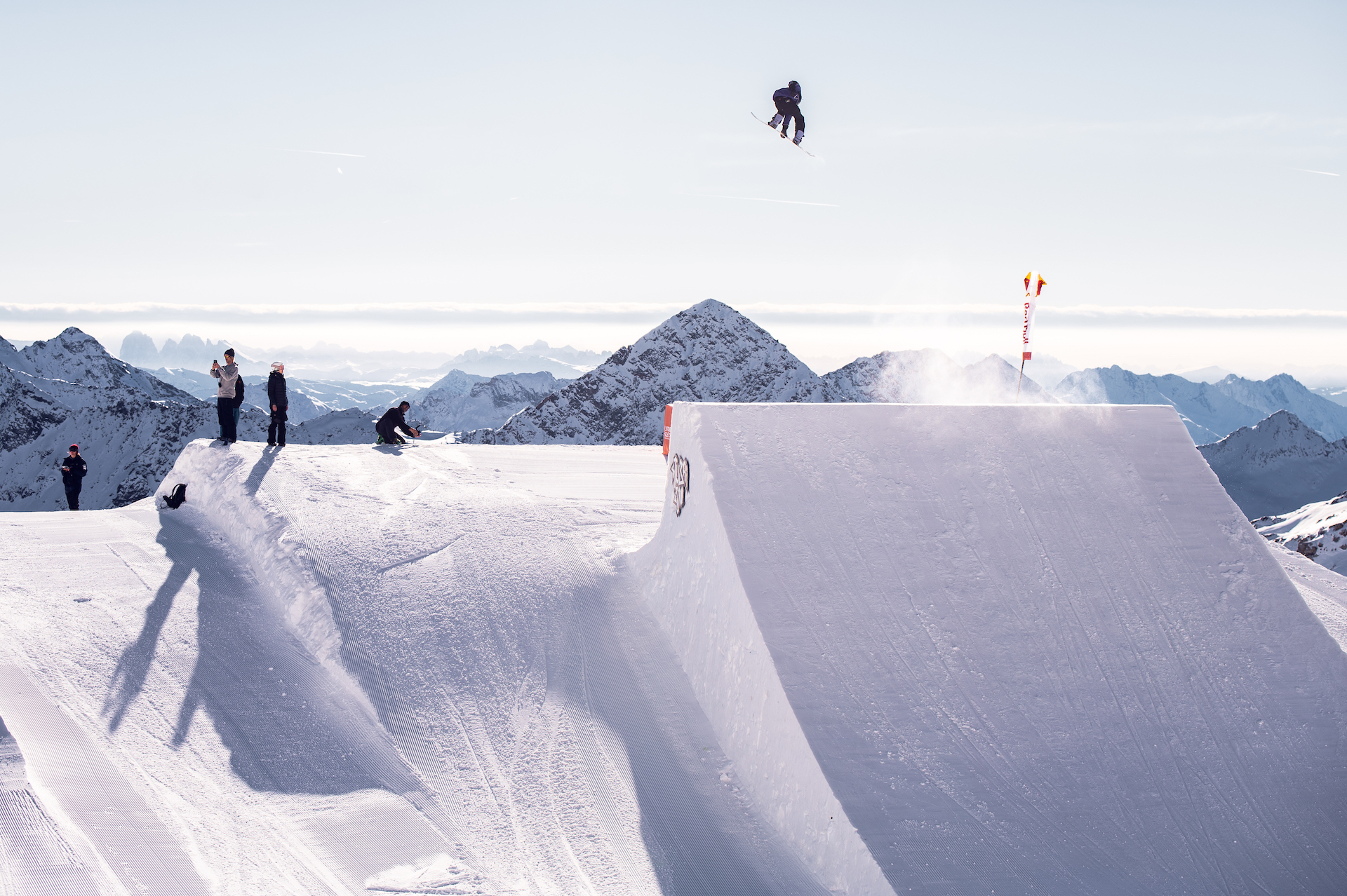 Snowboarder MBM - Su Yiming - FS 12 Indy