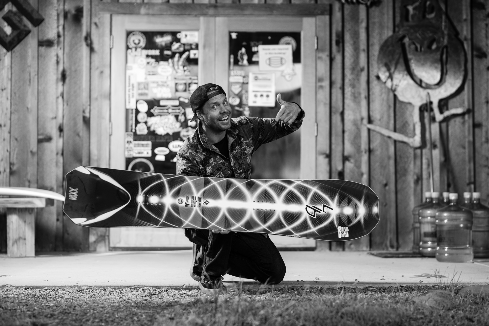 Snowboard selber bauen mit Travis Rice