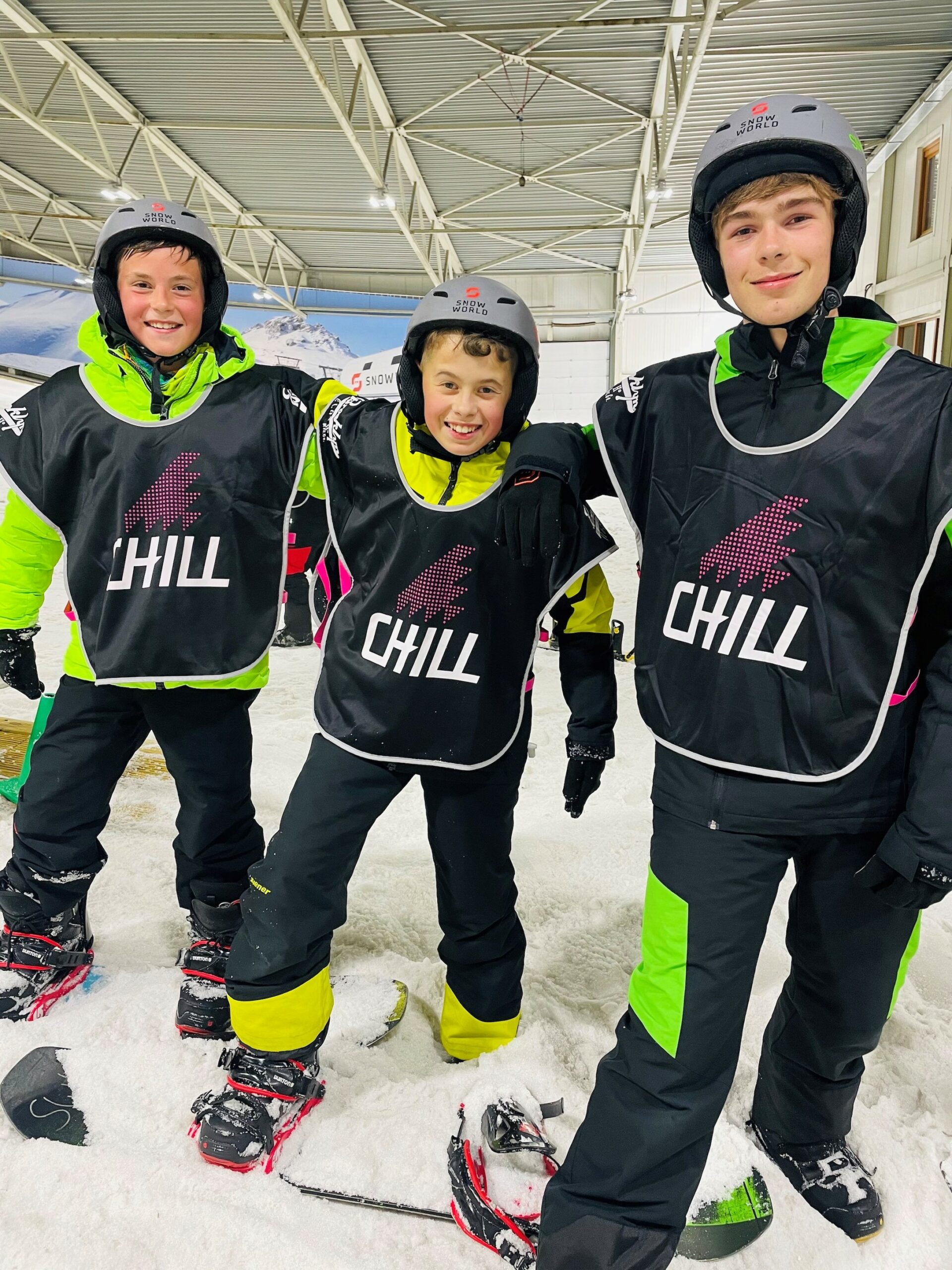 BURTON CHILL -SmilingFaces_low