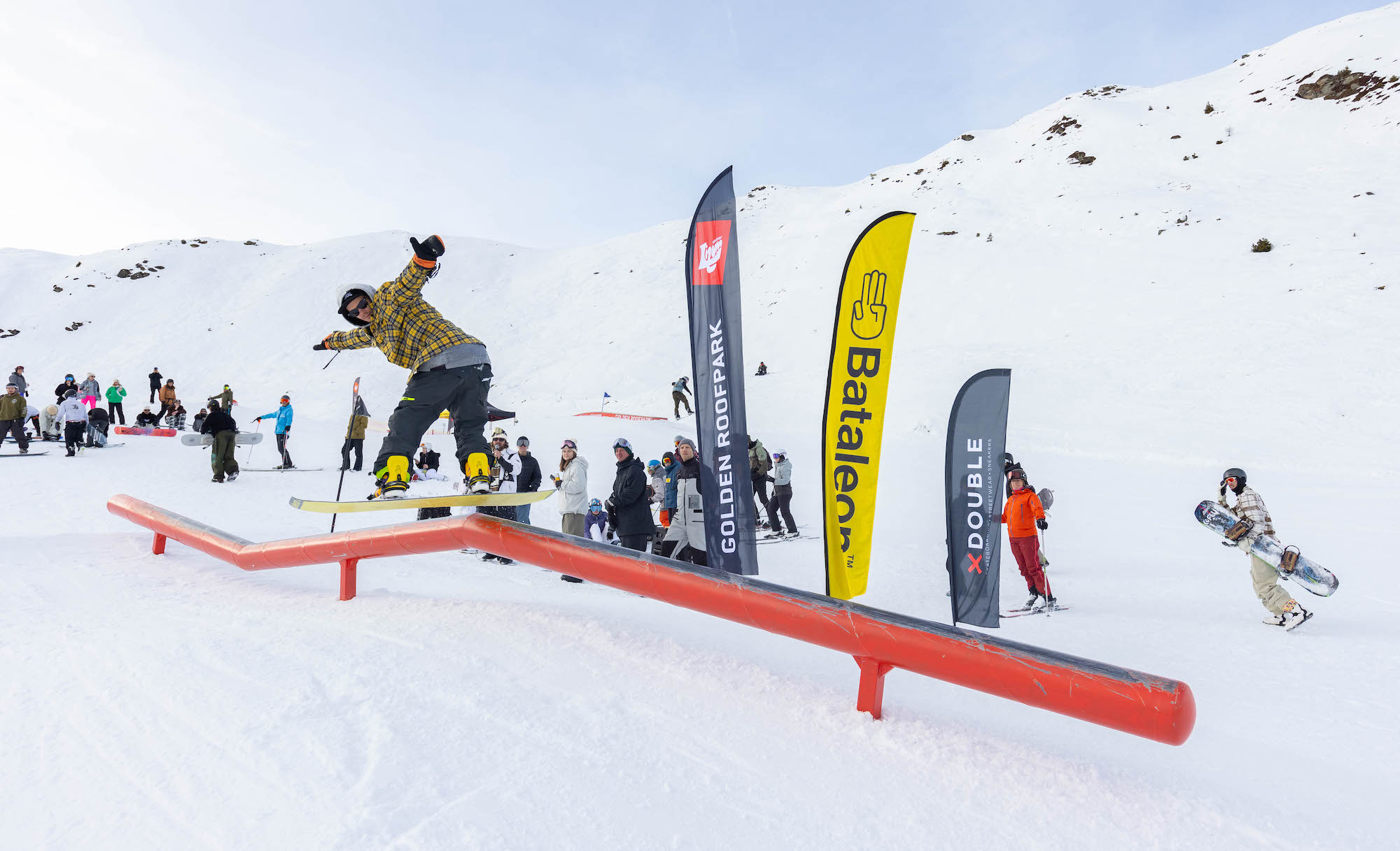 THE SESH! Cash 4 Trick Session im Golden Roofpark in Axamer Lizum