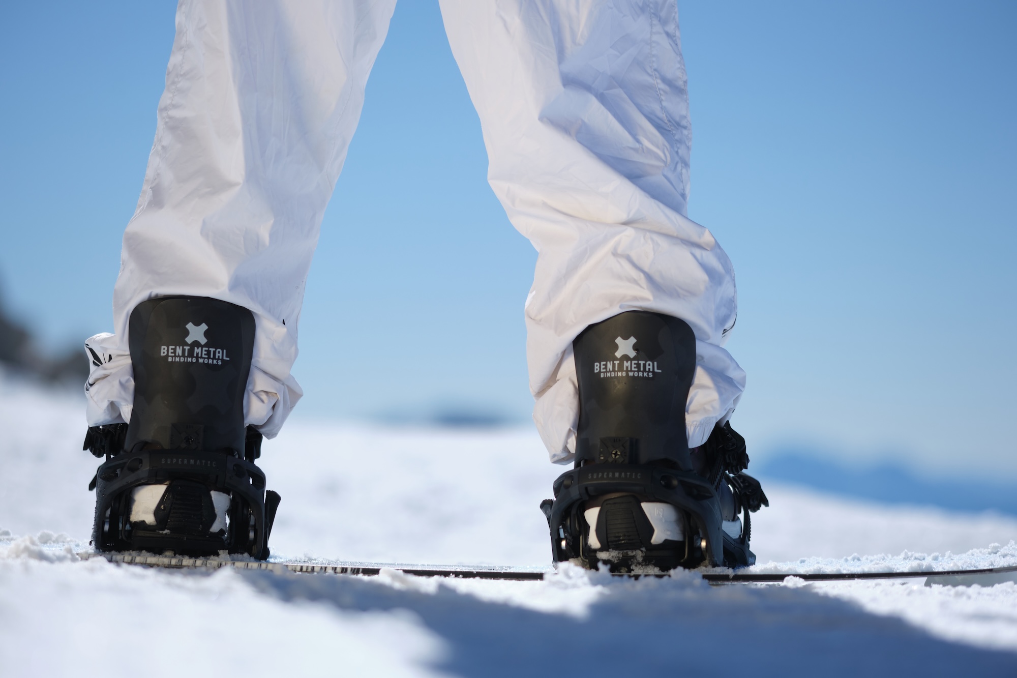 Bent Metal Lightning Supermatic Test Step in Bindung