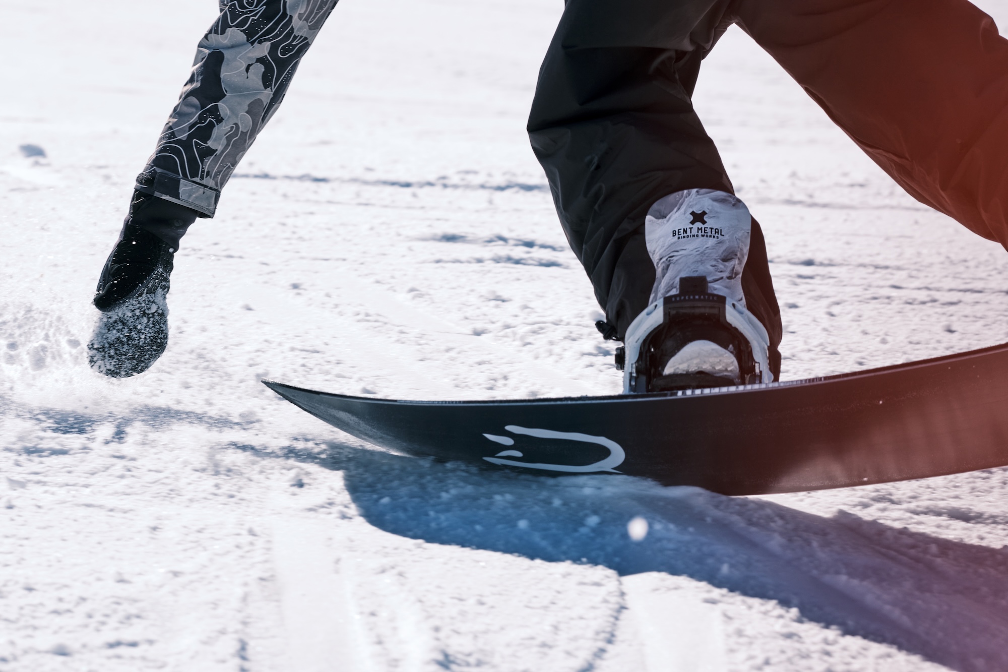 Bent Metal Lightning Supermatic Test Step in Bindung