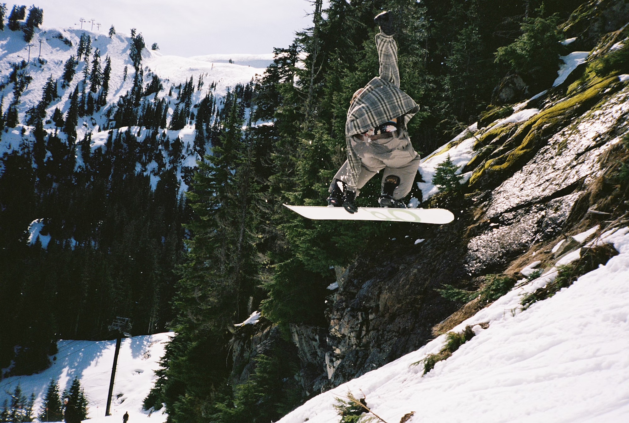 GNU Snowboards 26/27