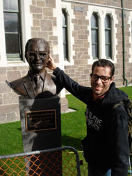 V.l.n.r.: Robertson Stewart - Exportpionier, Michi Berger - Snowboardfotograf.