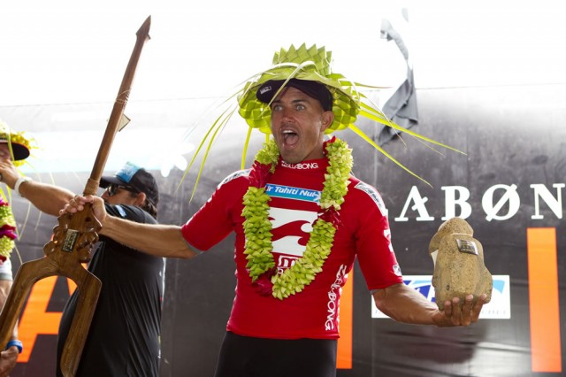 Kelly Slater Billabong Tahiti Pr0 2011