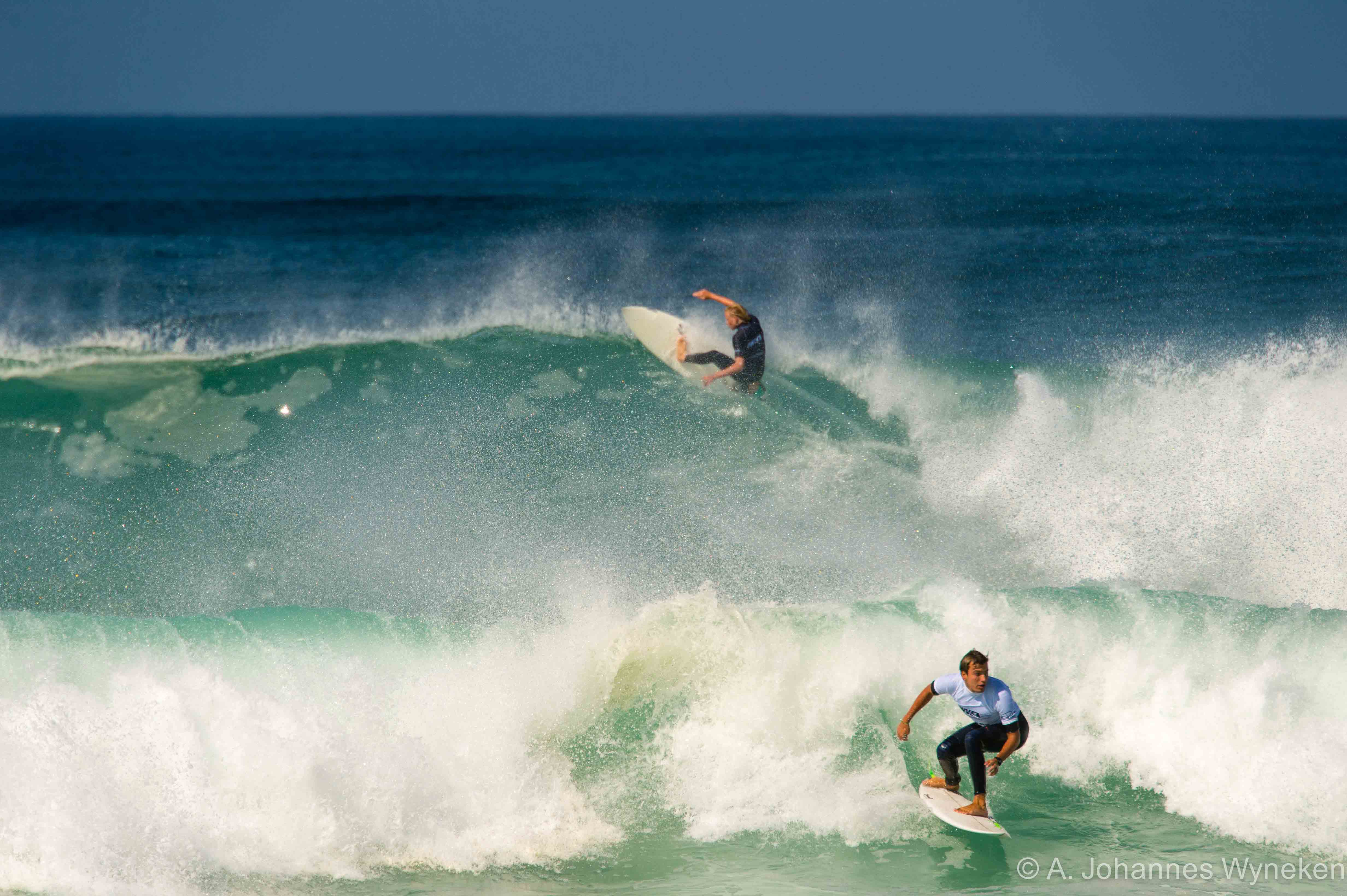 Surf DM - David Wenzel & Jakob Lilienweiß