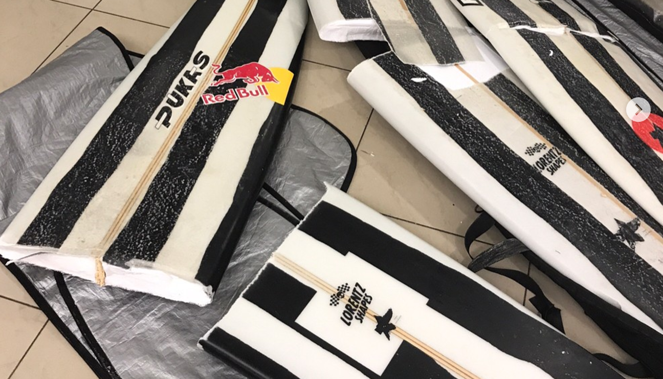 Natxo Gonzalez snapped boards