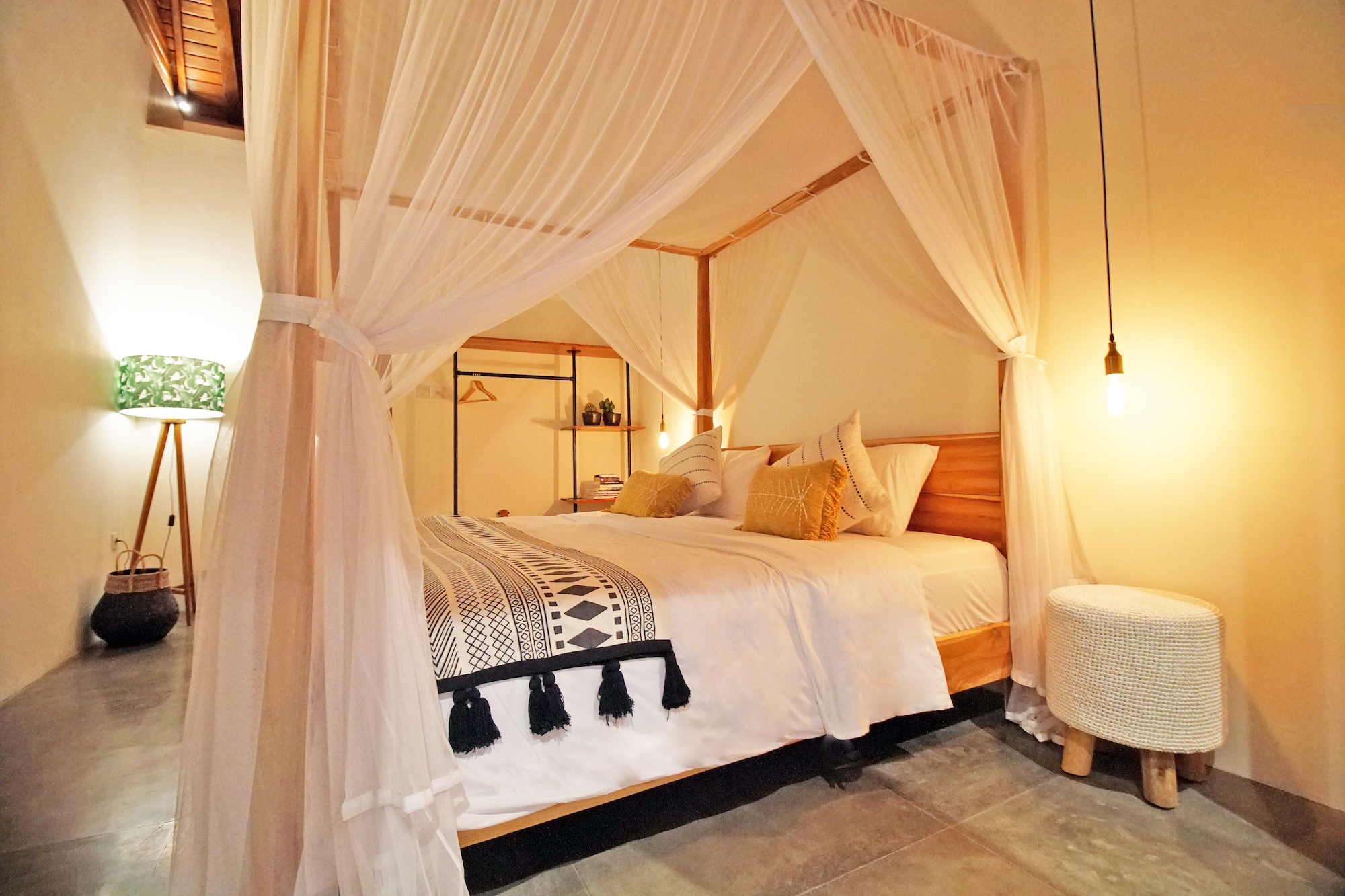 Solid Surf Camp Bali