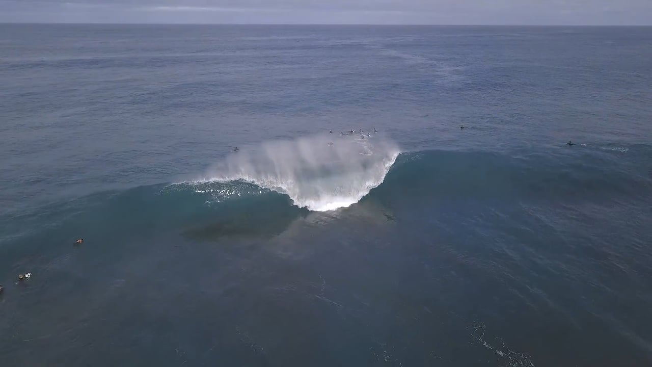 Gefahr beim Surfen in Westaustralien durch hohe Wellen